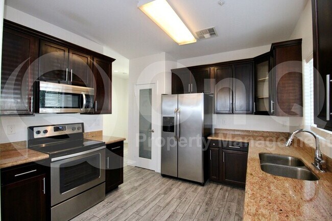 7323 E Belleview St Scottsdale, AZ 85257 photo 4
