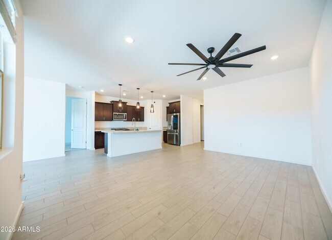 35215 W Marin Ave Maricopa, AZ 85138 photo 5