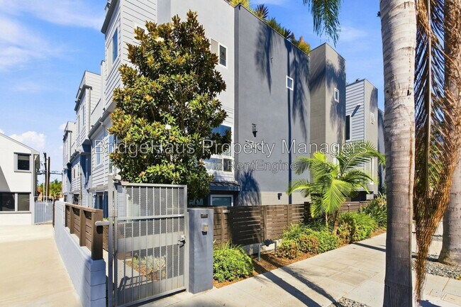 3740 Third Ave San Diego, CA 92103 photo 2