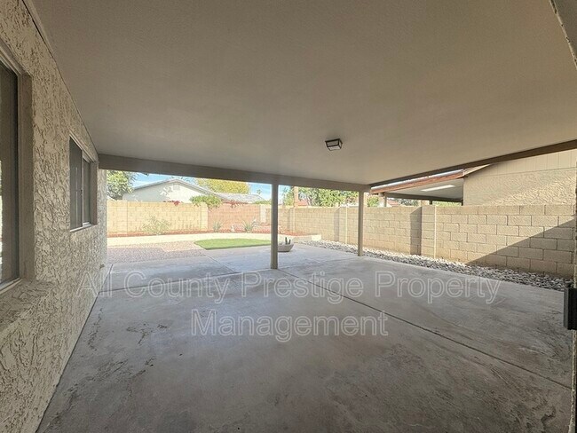 8630 E San Bruno Dr Scottsdale, AZ 85258 photo 3