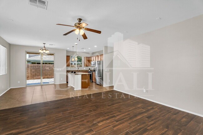 21145 E Via De Olivos Ct Queen Creek, AZ 85142 photo 4