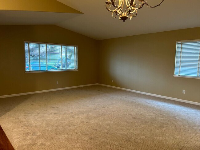 5403 Cherokee Way Antioch, CA 94531 photo 4