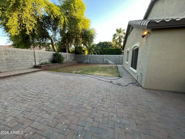 16597 W Madison St Goodyear, AZ 85338 photo 4