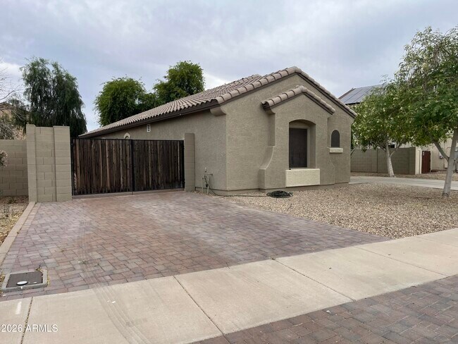 16597 W Madison St Goodyear, AZ 85338 photo 3