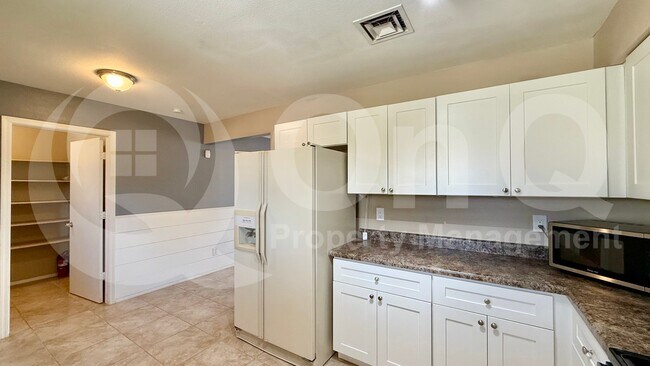 11334 E Elton Ave Mesa, AZ 85208 photo 2