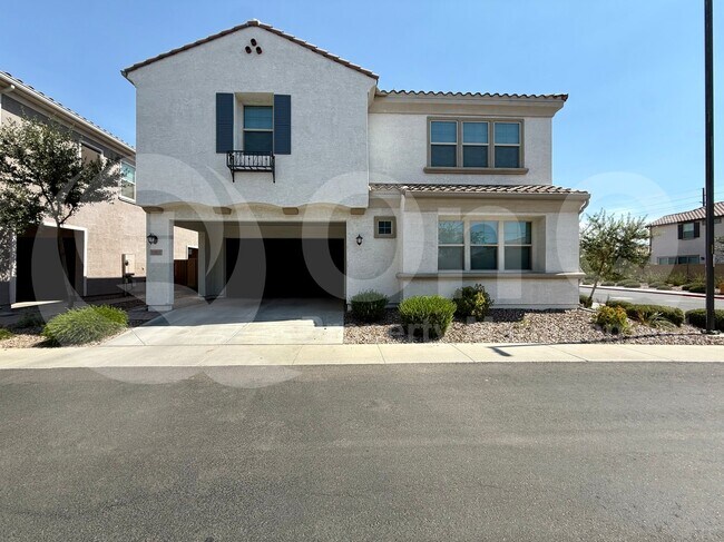 1061 E Marlin Dr Chandler, AZ 85286 photo 2