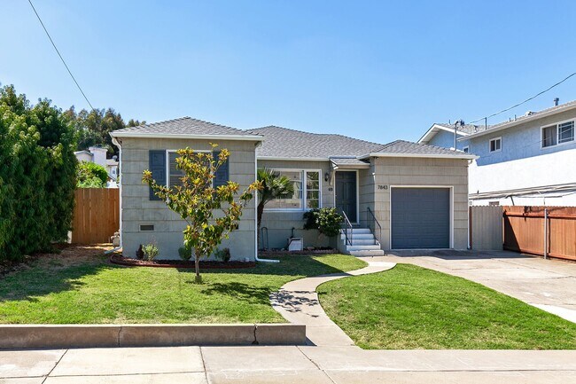 7843 Quince St La Mesa, CA 91941