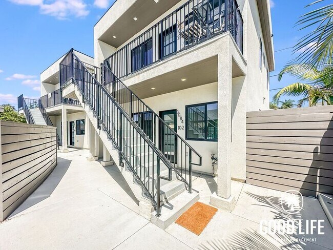 3584 Hatteras Ave San Diego, CA 92117 photo 2