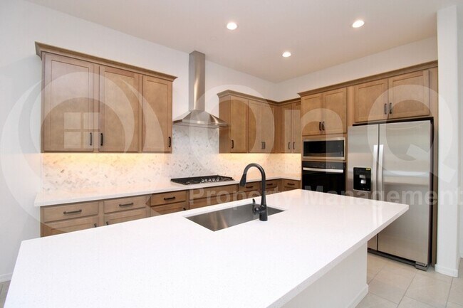 29352 136th Ln Sun City, AZ 85387 photo 3