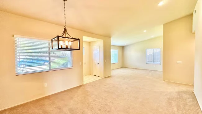 730 Morro Rd Fallbrook, CA 92028 photo 4