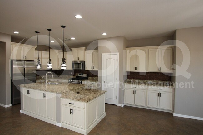 4123 S Buckskin Way Chandler, AZ 85249 photo 2