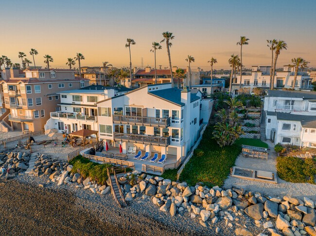 1317 S Pacific St Oceanside, CA 92054 photo 3