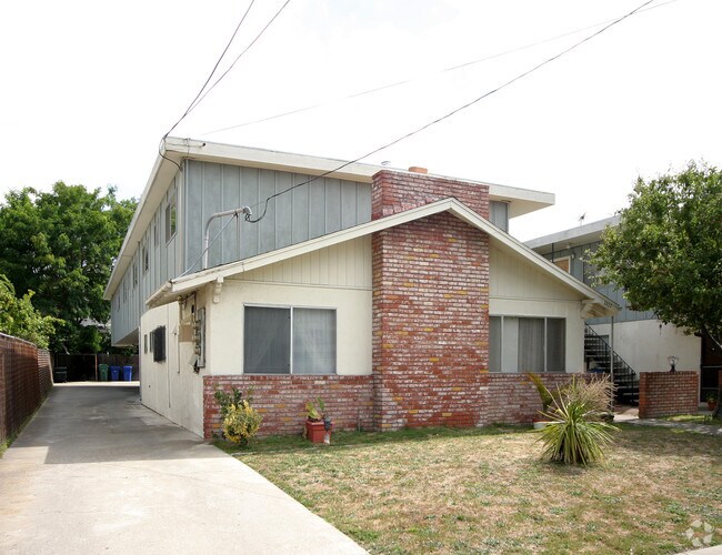 2027 Encinal Avenue, Alameda, CA 94501 photo 2