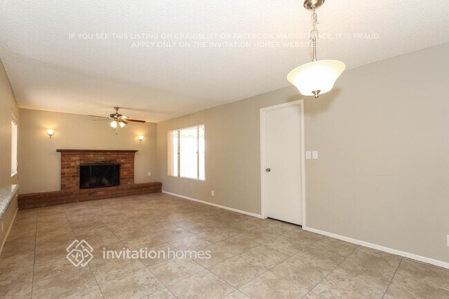 3705 W Purdue Ave Phoenix, AZ 85051 photo 5