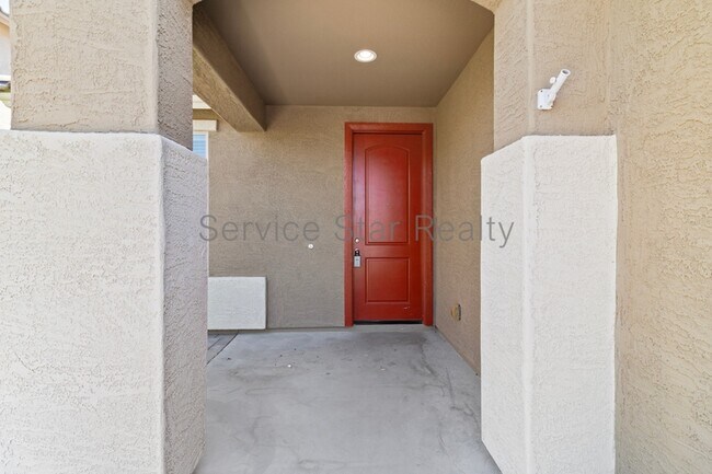 17581 W Villa Chula Ln Surprise, AZ 85387 photo 4