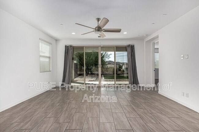 31876 N 125th Ln Peoria, AZ 85383 photo 2