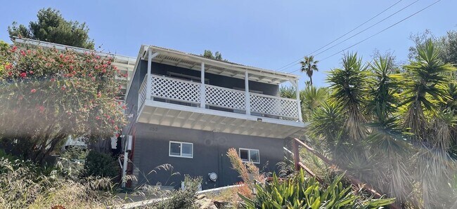 4521 Westview Dr La Mesa, CA 91942