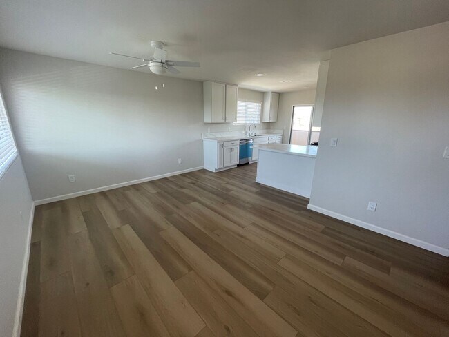 4130 Manzanita Dr San Diego, CA 92105 photo 4