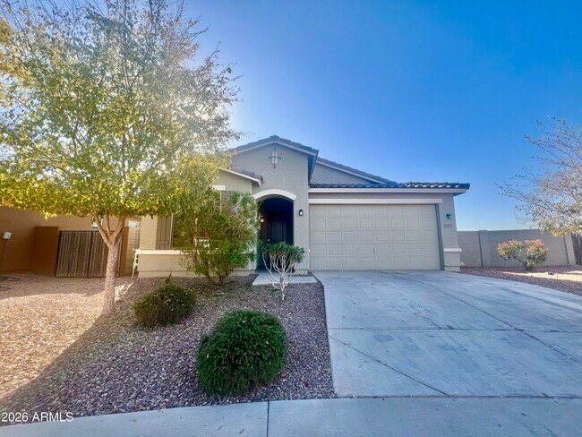 9437 W Jones Ave photo 5