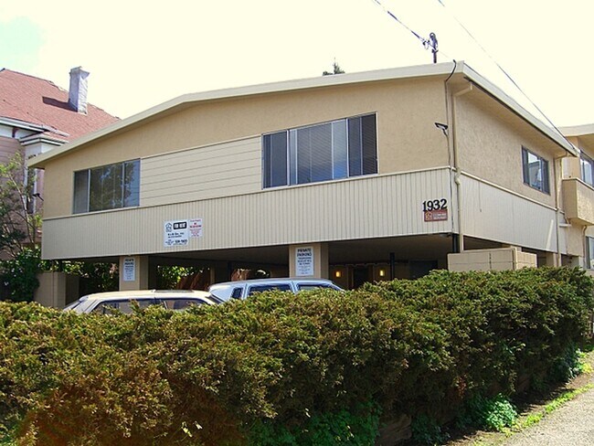 1932 Haste St Berkeley, CA 94704