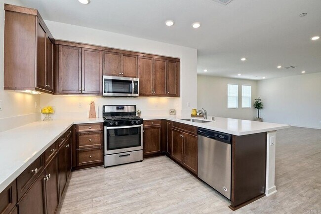 327 Mission Villas Rd San Marcos, CA 92069 photo 3