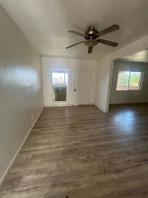 1832 Skyline Dr Lemon Grove, CA 91945 photo 3