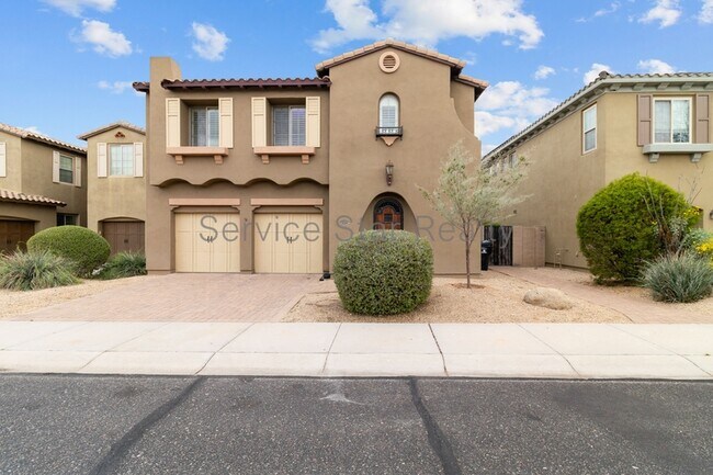3724 E Robin Ln Phoenix, AZ 85050 photo 2