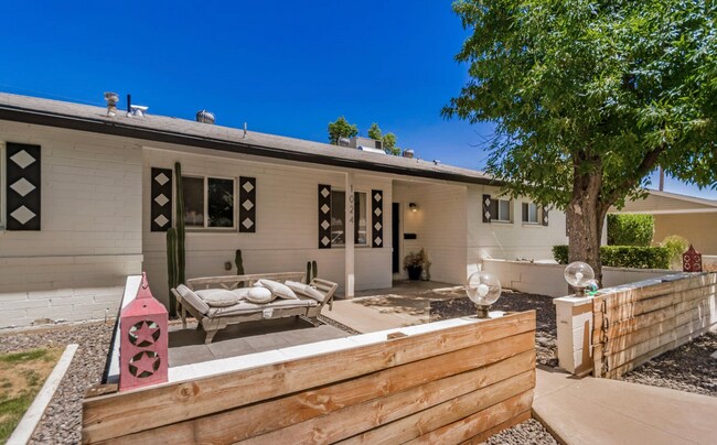 1024 W Georgia Ave Phoenix, AZ 85013 photo 4