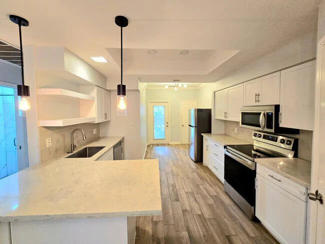 101 N 7th St Phoenix, AZ 85034 photo 2