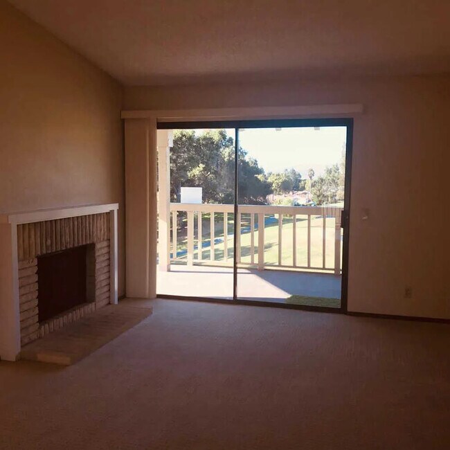 8376 Riesling Way San Jose, CA 95135 photo 3