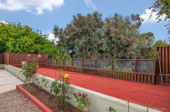 5125 Alumni Pl San Diego, CA 92115 photo 3
