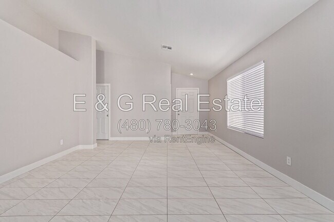 11386 W Lincoln St Avondale, AZ 85323 photo 5