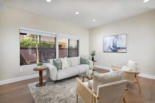 3045 Greenwich St Carlsbad, CA 92010 photo 4