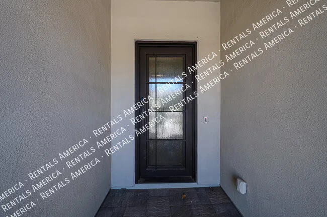 1530 E San Carlos Way Gilbert, AZ 85298 photo 5