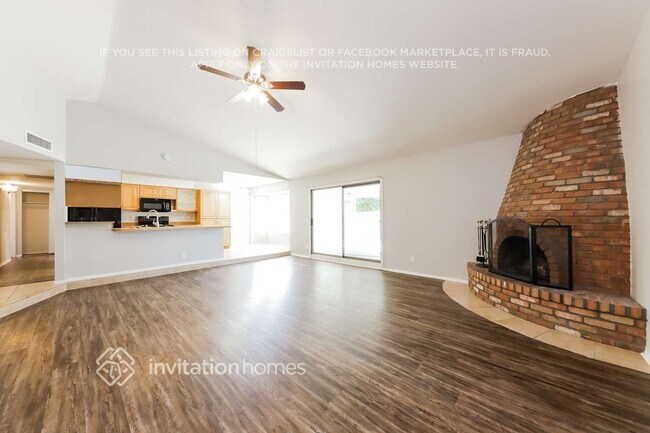 3437 W Muriel Dr Phoenix, AZ 85053 photo 3