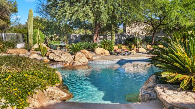 8350 E Via Del Sol Dr Scottsdale, AZ 85255 photo 4