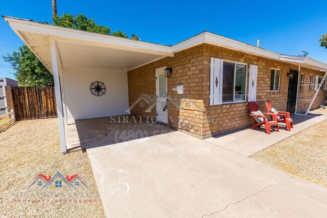 4826 E Avalon Dr Phoenix, AZ 85018 photo 4