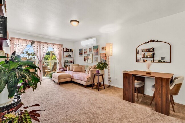 3030 Suncrest Dr San Diego, CA 92116 photo 5