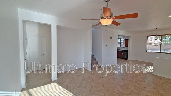 292 S Eliseo C Felix Avondale, AZ 85323 photo 4