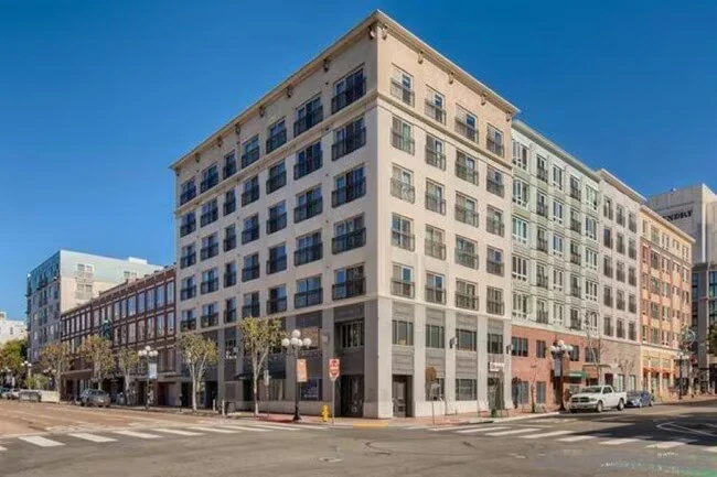 445 Island Ave San Diego, CA 92101