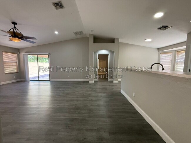 3538 East Anika Drive Gilbert, AZ 85298 photo 5