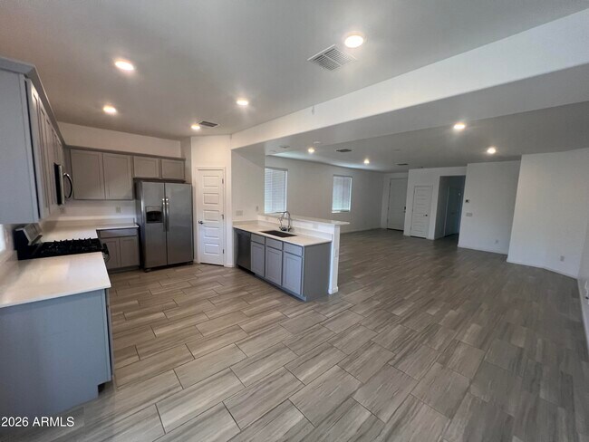 19 N 197th Dr Buckeye, AZ 85326 photo 5