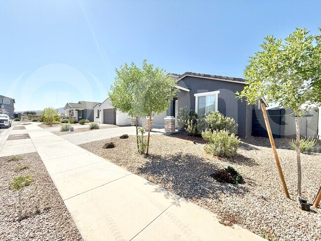 5523 W Coplen Farms Rd Phoenix, AZ 85339 photo 3