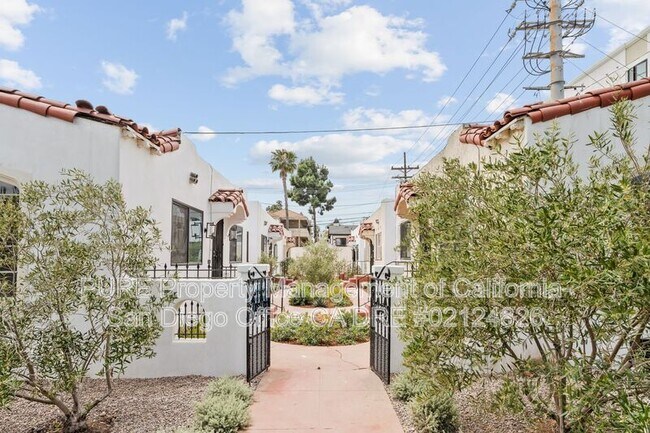 4218-28 Iowa St San Diego, CA 92104 photo 2