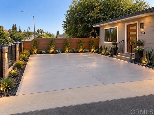 619 E 3rd Ave Escondido, CA 92025