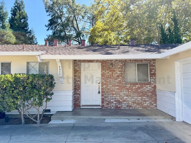 Fantastic 4 Bed / 2 Bath / 1,503 Sqft Walnut Creek Single-family House In The Rancho San Miguel Community Available 10/1 For Lease! photo 4