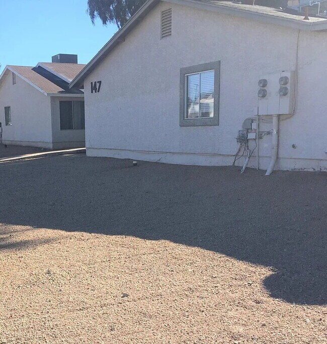 147 W Inglewood St Mesa, AZ 85201 photo 3