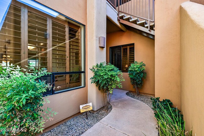 27000 N Alma School Pkwy Scottsdale, AZ 85262 photo 3