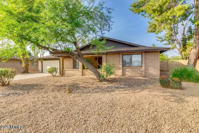 1536 E Gemini Dr Tempe, AZ 85283 photo 3
