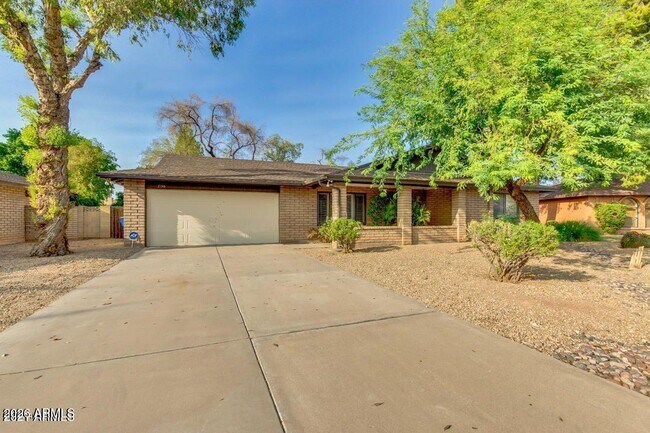 1536 E Gemini Dr Tempe, AZ 85283 photo 2